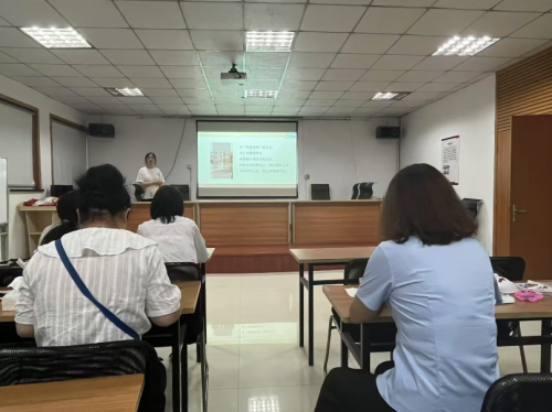 南通大学杏林学院:心灯照社区,共守安康路