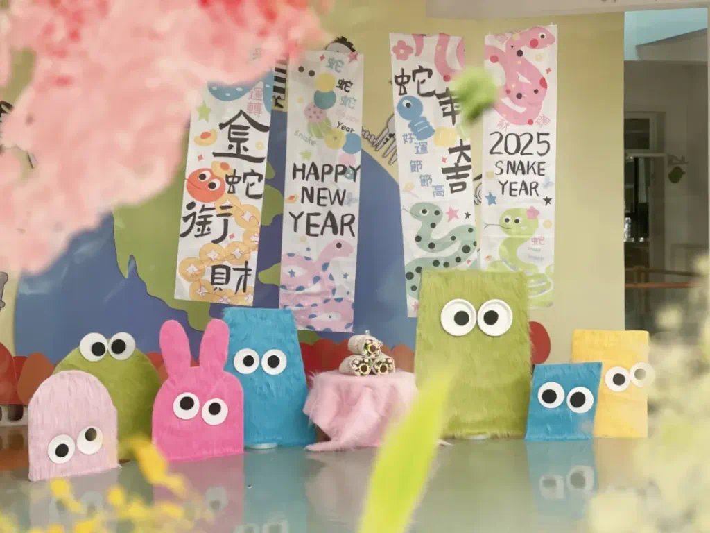 2025媒体管家上海软闻 ：上海中小幼学生开学：“用DeepSeek赶作业”受关注，他们怎么看？