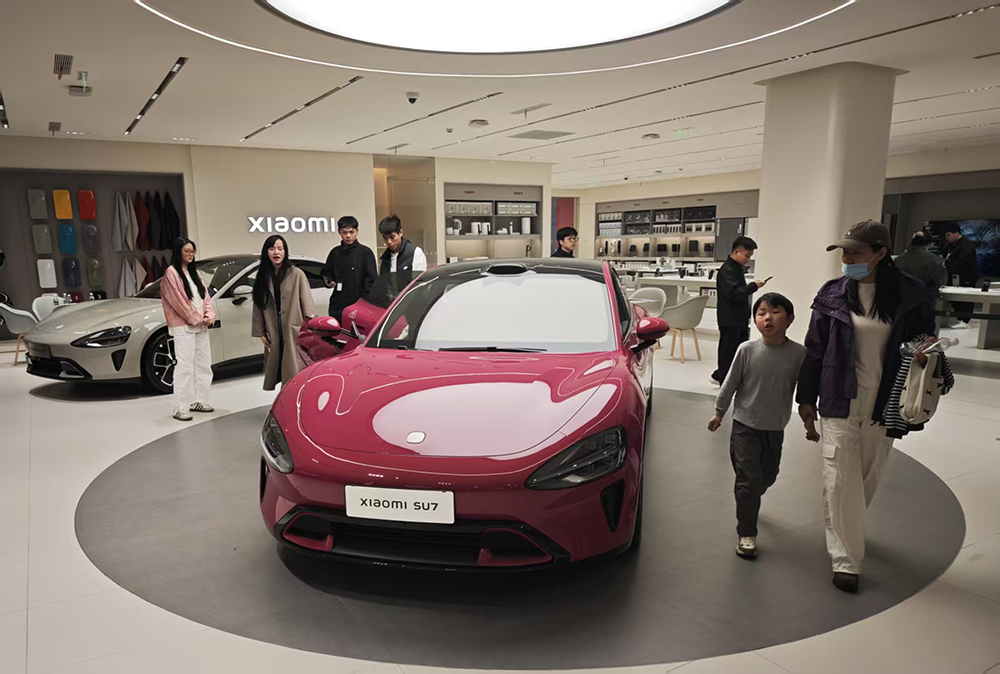 探访小米汽车门店：试驾排队超半小时，没有下调销售指标计划(图2)