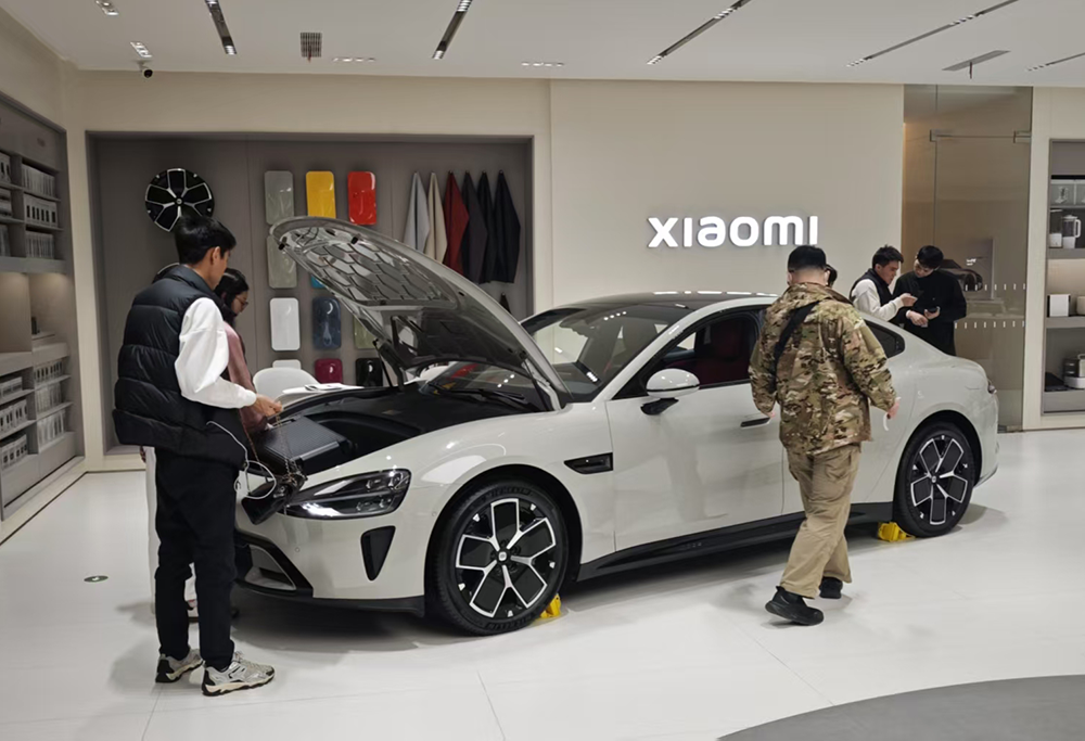探访小米汽车门店：试驾排队超半小时，没有下调销售指标计划(图3)