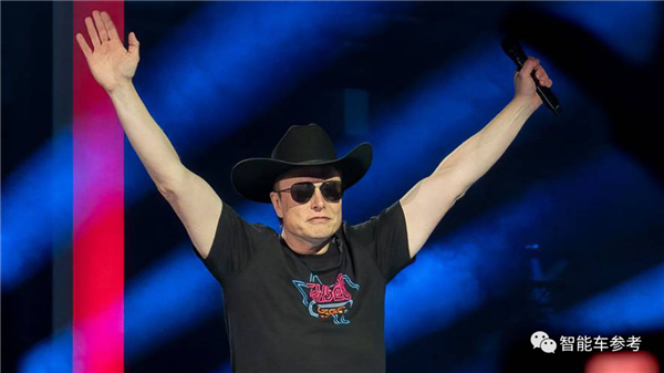 想买特斯拉Model 3的朋友:能等一等就等一等!