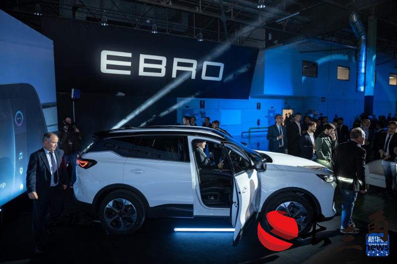 媒体管家： 奇瑞与西班牙EV MOTORS合资工厂首款产品S700下线(图3)