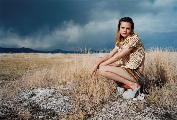 UGG X ECKHAUS LATTA 限量联名系列正式发布(图2) UGG X ECKHAUS LATTA 限量联名系列正式发布(图2)