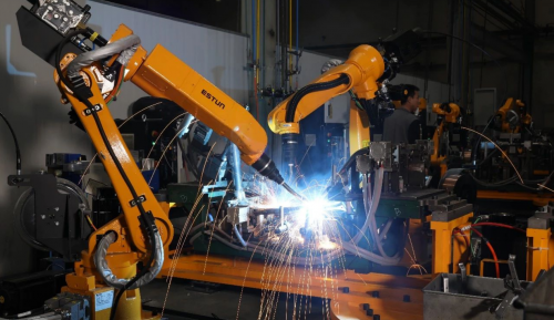 实实在在做实业 推动产业制造升级 绿源勇做制造强国排头兵(图2)