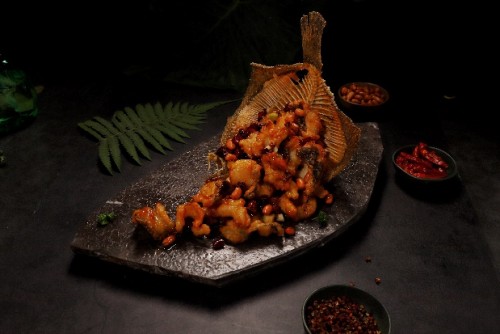 川味融合菜餐厅“椿庐”亮相北京，打造味觉与视觉的双重盛宴(图5)