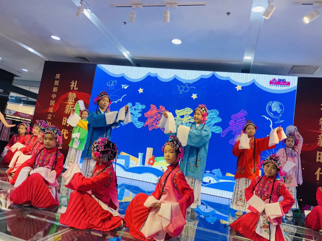 来北京华联购物中心BHG Mall 开启“一站式”亲子模式(图5)