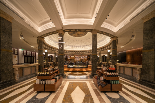 天津首家星巴克臻选旗舰店重磅亮相百年文物建筑(图2)