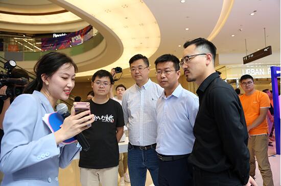 科大讯飞首家A.I.互动体验中心亮相合肥万象城(图9) 科大讯飞首家A.I.互动体验中心亮相合肥万象城(图9)