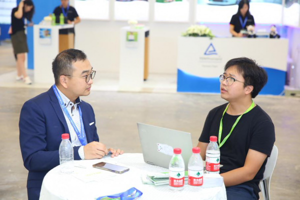 振威充电设施展及锂电展今日在上海开幕(图3) 振威充电设施展及锂电展今日在上海开幕(图3)