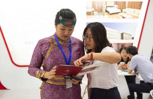 建投控股多个养老项目亮相第八届中国国际养老服务业博览会(图2) 建投控股多个养老项目亮相第八届中国国际养老服务业博览会(图2)