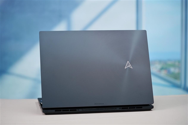 CPU、内存合二为一！华硕灵耀X Ultra图赏(图4)