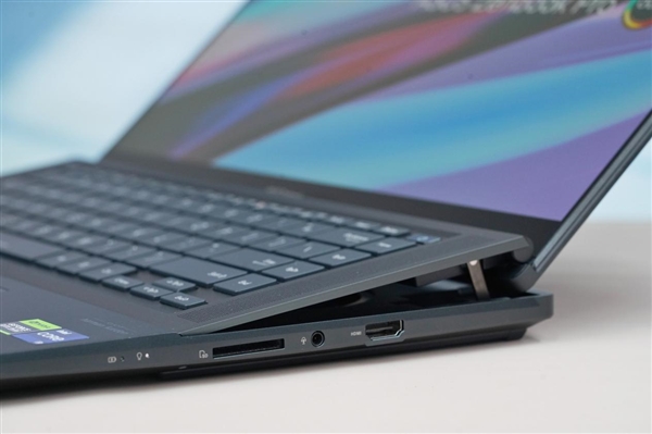 CPU、内存合二为一！华硕灵耀X Ultra图赏(图32)