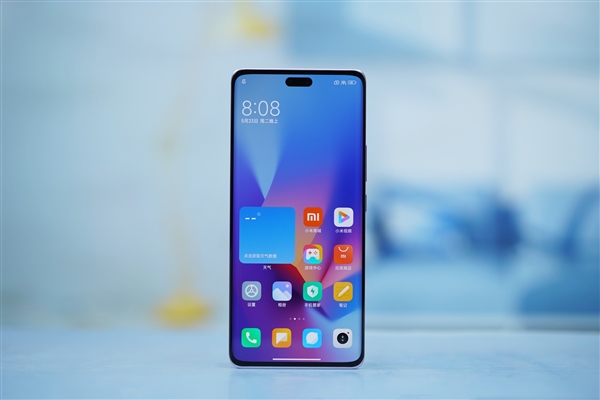 绝美双拼色+仿生双眸！小米Civi 3玫瑰紫图赏(图1)