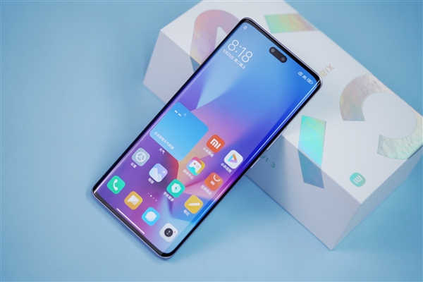 绝美双拼色+仿生双眸！小米Civi 3玫瑰紫图赏(图2)