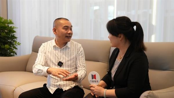 门博会首日聚焦全场!王力重磅新品发布、百万级网红打卡、主流媒体报道,火爆出圈!(图12) 门博会首日聚焦全场!王力重磅新品发布、百万级网红打卡、主流媒体报道,火爆出圈!(图12)