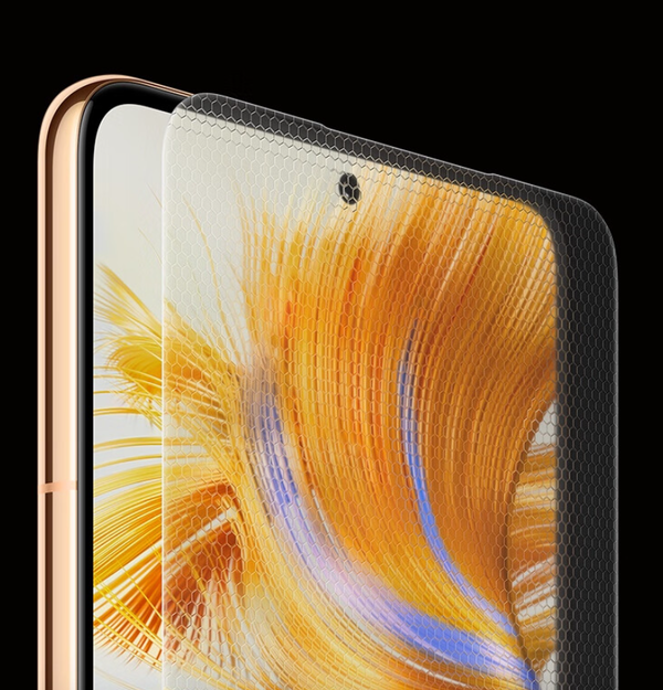 “黄晓明救了我的手机”冲上微博热搜 感觉不如昆仑玻璃(图4) “黄晓明救了我的手机”冲上微博热搜 感觉不如昆仑玻璃(图4)