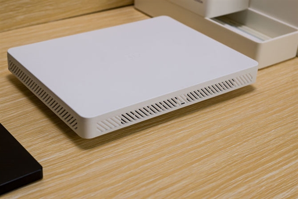 中兴晴天墙面路由器上手:新一代WiFi 6穿墙神器(图4) 中兴晴天墙面路由器上手:新一代WiFi 6穿墙神器(图4)