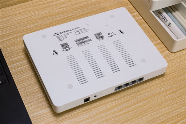 中兴晴天墙面路由器上手:新一代WiFi 6穿墙神器(图7) 中兴晴天墙面路由器上手:新一代WiFi 6穿墙神器(图7)