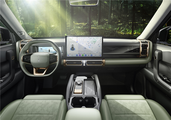 又一款方盒子电动车 奇瑞iCar 03官图发布：自带小书包(图5)